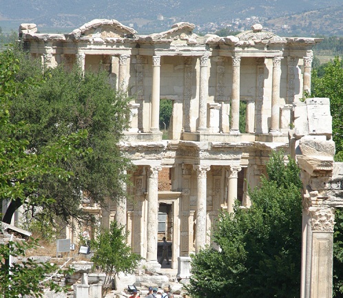 EFES'İN ENESCO DÜNYA MİRASI LİSTESİNE ALINMASI BEKLENİYOR